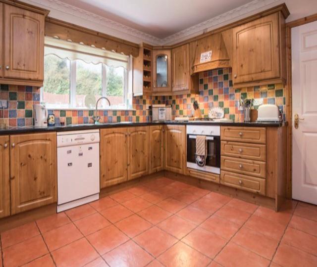 Вілла Superior 4 Bed House In Moville Donegal . Екстер'єр фото